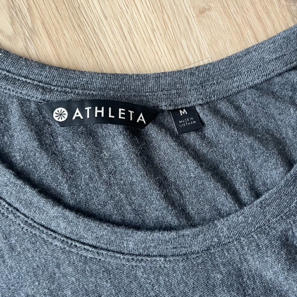 Athleta Treadlight Asymmetrical Relaxed Tee Medium Gray - Picture 6 of 8